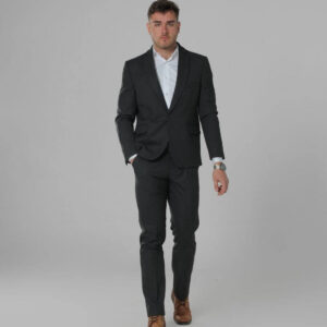 Машко одело РОБЕРТ/2