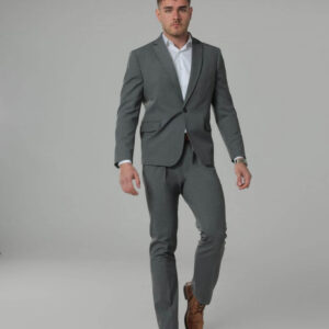 Машко одело РОБЕРТ/9